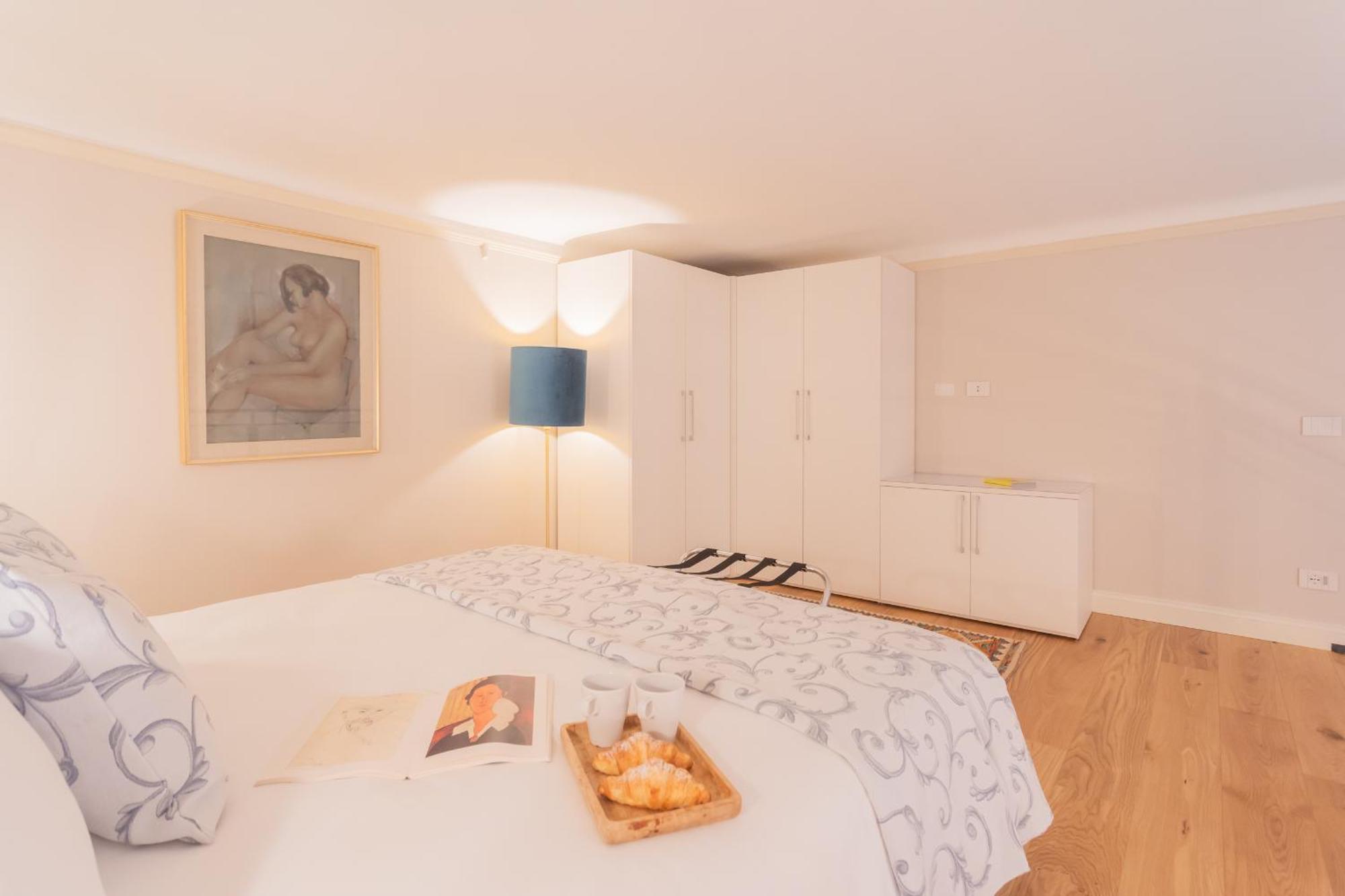 Cinque Giornate 70 Suites By Rent All コモ エクステリア 写真